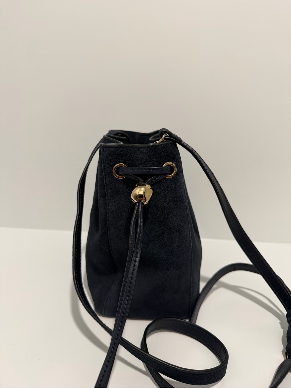 NEW Madewell The Mini Drawstring Crossbody Bucket Bag in deep indigo suede NW512 - Picture 7 of 10